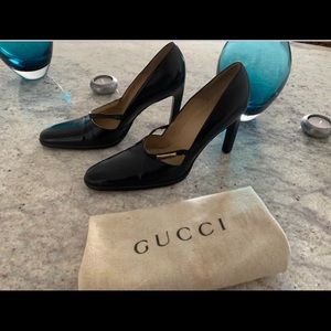 100% authentic Gucci shoes. SOLD